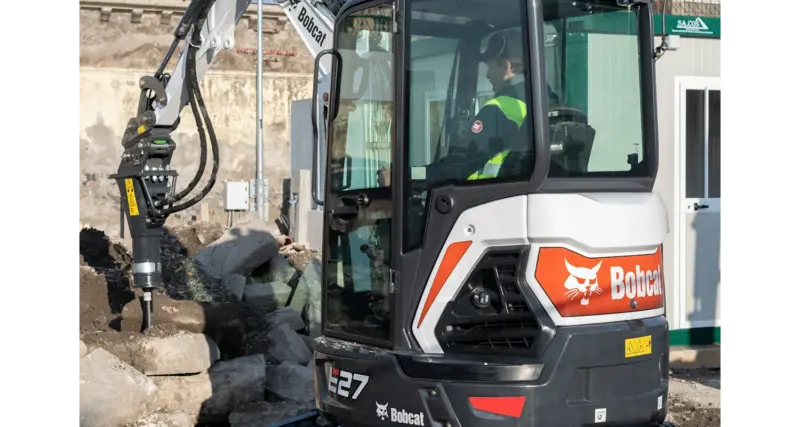 E27 Mini Excavator - Image 3