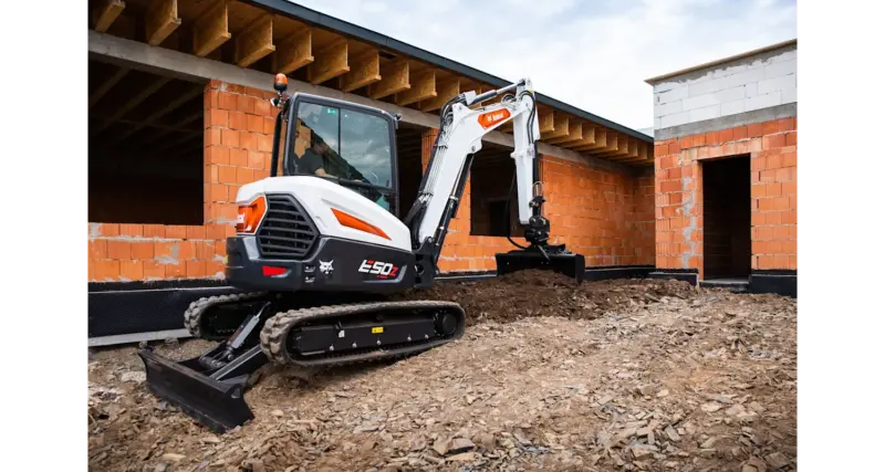 E50z Mini Excavator - Image 2