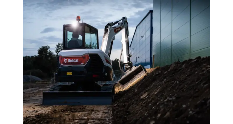 E50z Mini Excavator - Image 3