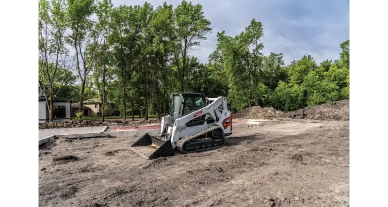 T650 Compact Track Loader - Image 3