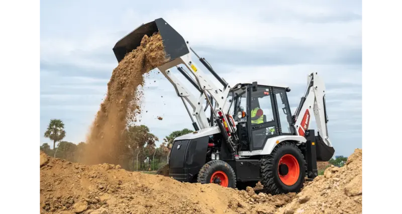 B900 Backhoe Loader - Image 2