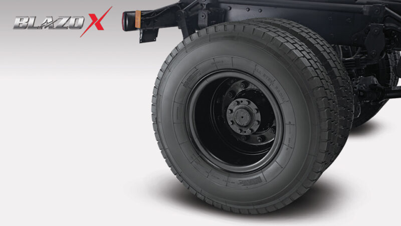 BLAZO X 46 BS6 - Image 12